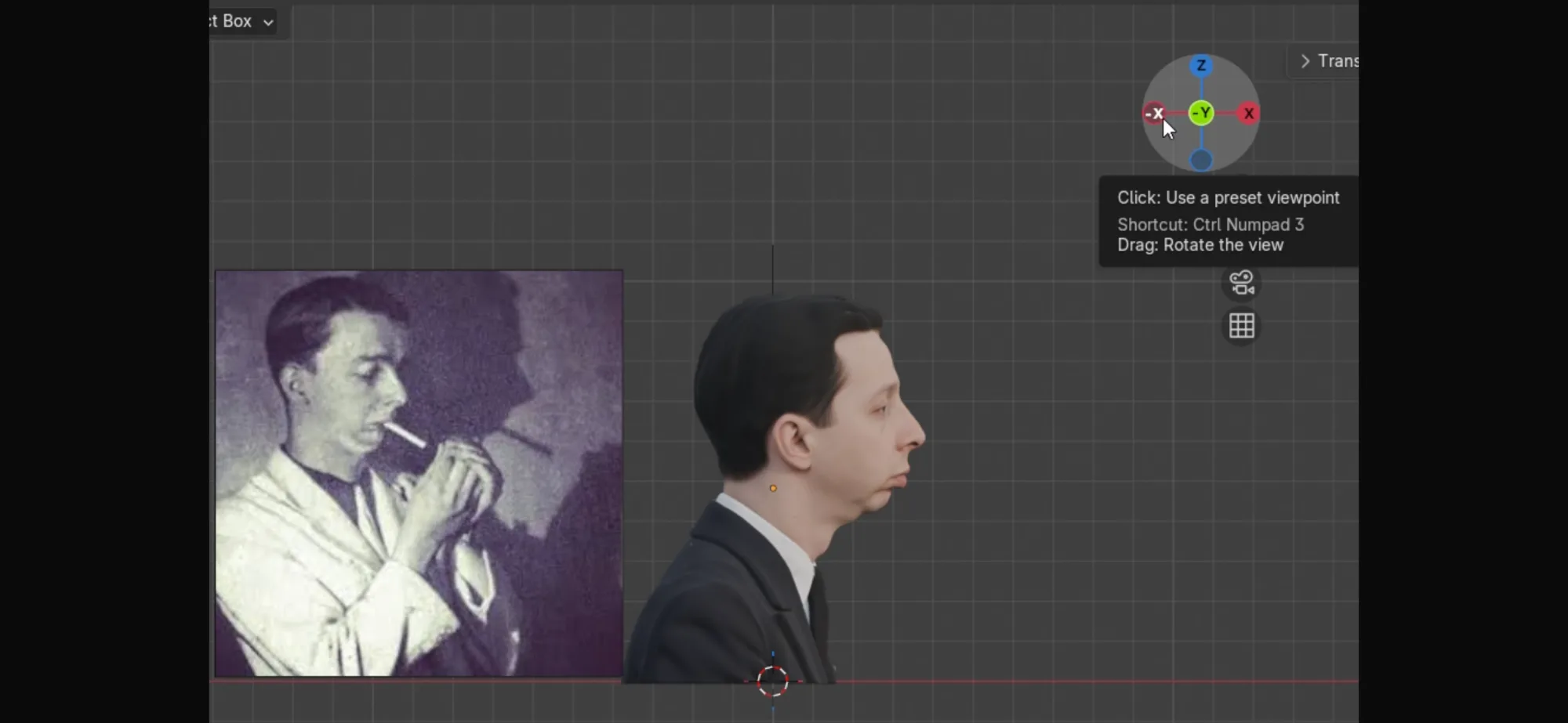 Modelo e fotografia histórica de Noel vistos de perfil.